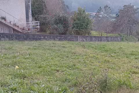 Terreno com viabilidade construção - Crestuma, Porto