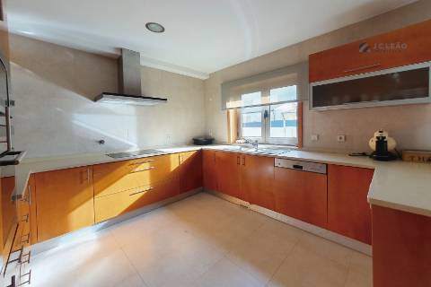 Moradia Geminada T4 - Matosinhos, Porto