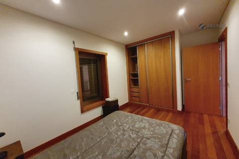 Moradia Geminada T4 - Matosinhos, Porto