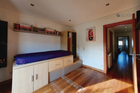 Moradia Geminada T4 - Matosinhos, Porto