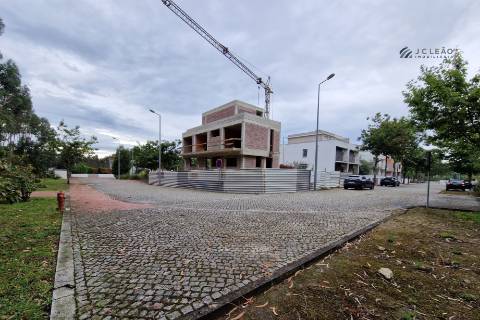 Lote de terreno em Monte Gentil