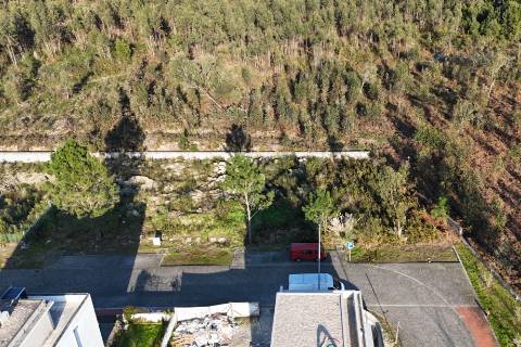 Lote de terreno em Monte Gentil