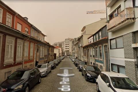 Casa para reabilitação na Cidade do Porto