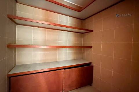 Moradia T4 com piscina