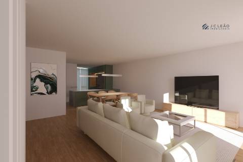 Moradia T3 com 2 frentes, em Labruge