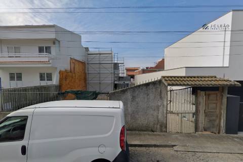 Lote de Terreno Urbano em Lavra, Matosinhos