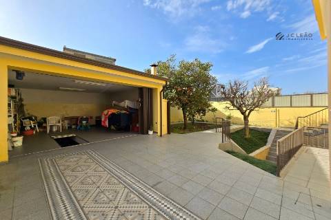 Moradia T5 na Senhora da Hora