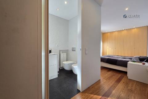 Apartamento T3 com vista mar