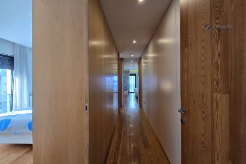 Apartamento T3 com vista mar