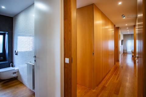 Apartamento T3 com vista mar