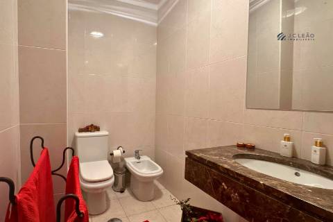 Apartamento T3 Duplex em Lavra