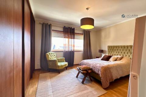 Apartamento T3 Duplex em Lavra