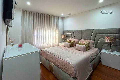 Apartamento T3 em Condomínio Fechado com Piscina