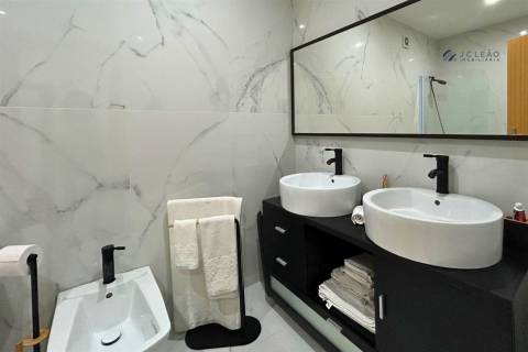 Apartamento T3 em Condomínio Fechado com Piscina