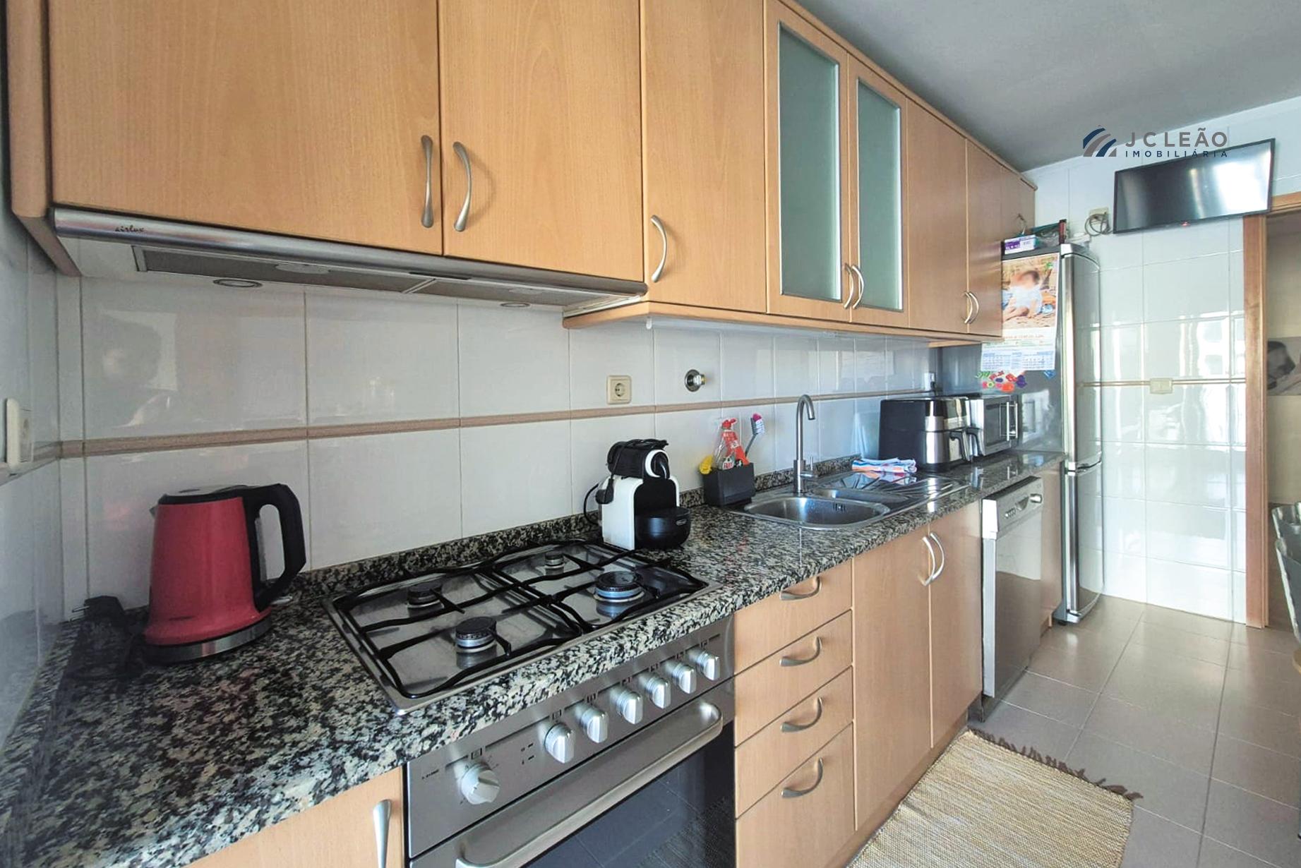 Apartamento T2+1 em Santa Cruz do Bispo