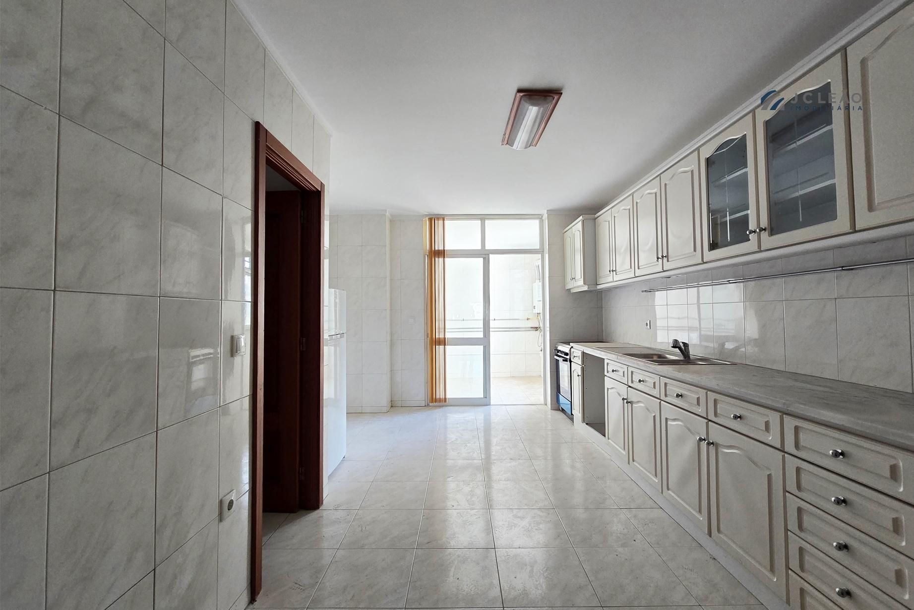 Apartamento T3+1 em S. Mamede de Infesta