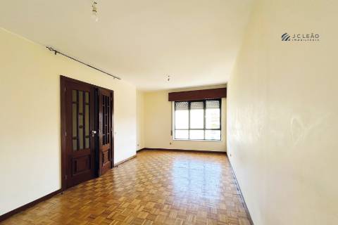 Apartamento T2 Venda em São Mamede de Infesta e Senhora da Hora,Matosinhos