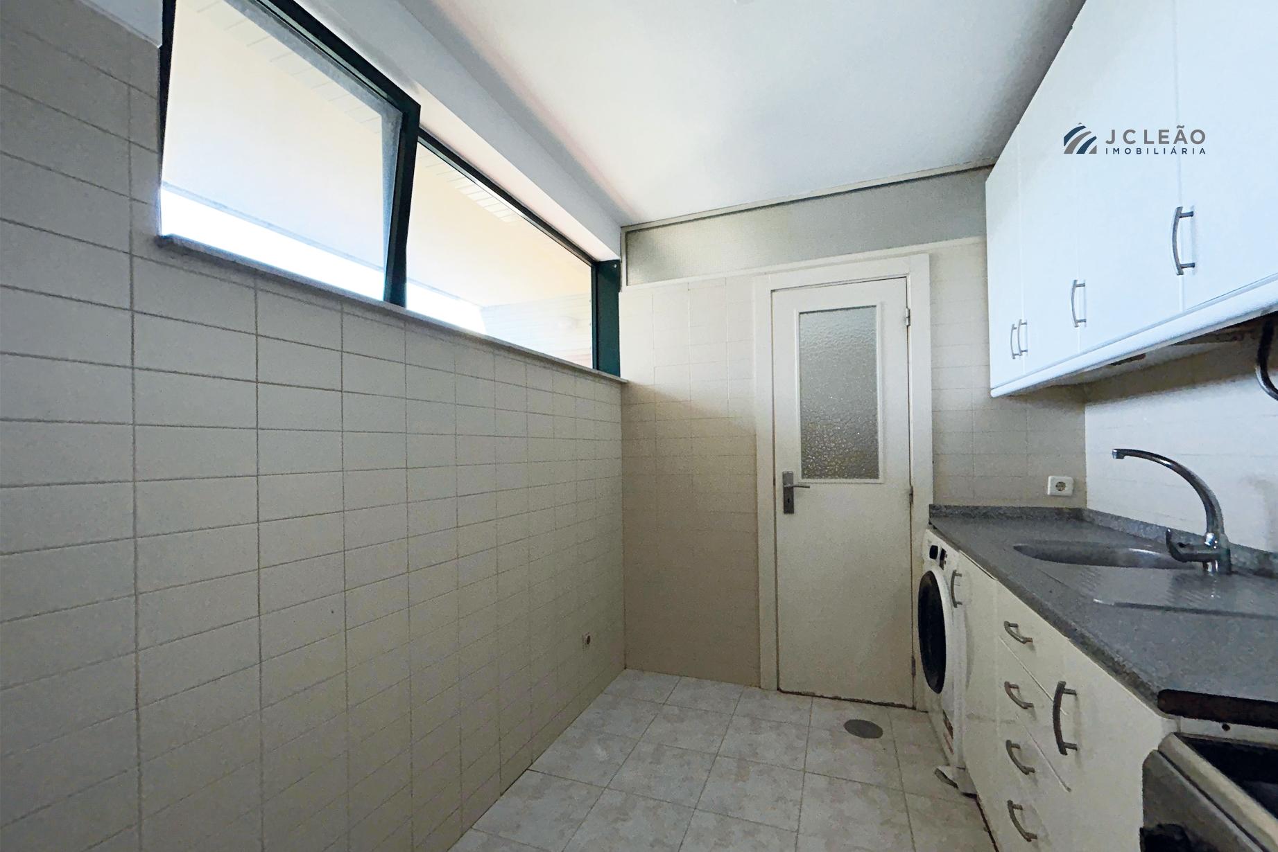 Apartamento T2 Venda em São Mamede de Infesta e Senhora da Hora,Matosinhos