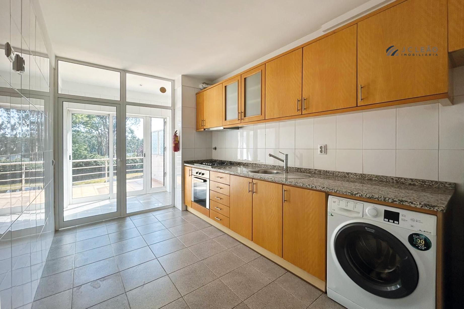 Apartamento T2 Venda em Ermesinde,Valongo