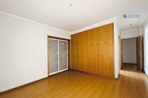 Apartamento T2 Venda em Ermesinde,Valongo