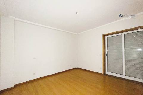 Apartamento T2 Venda em Ermesinde,Valongo