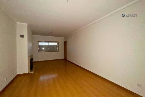 Apartamento T2 Venda em Ermesinde,Valongo