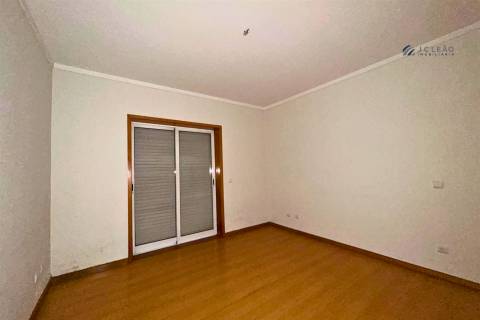 Apartamento T2 Venda em Ermesinde,Valongo