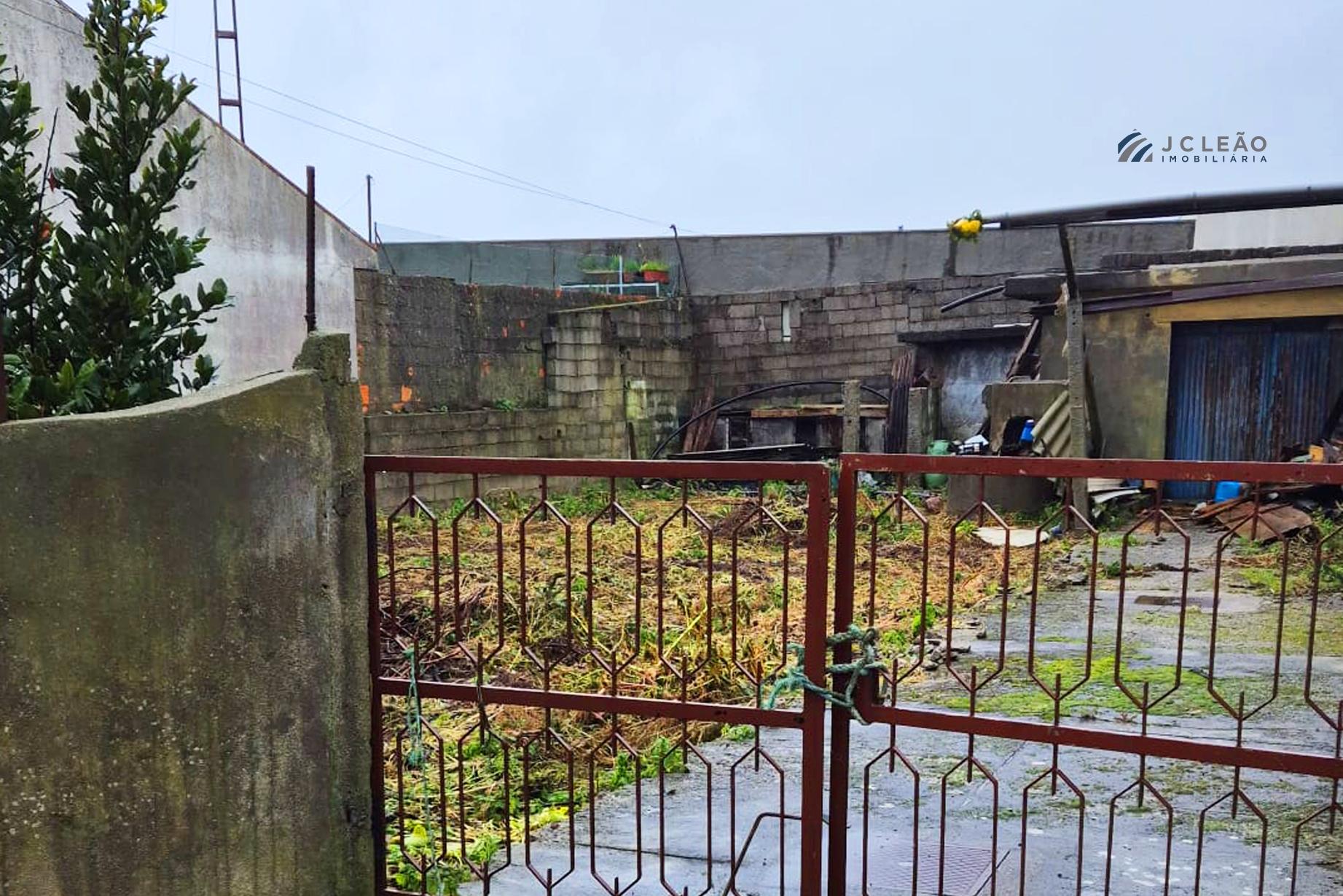 Terreno para Construção a 2 minutos da Praia da Memória