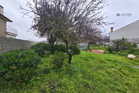 Terreno para Construção a 2 minutos dos Acessos da A28