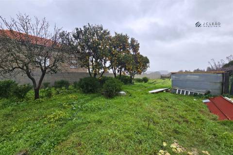 Terreno para Construção a 2 minutos dos Acessos da A28