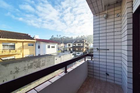 Apartamento T1+1 na Urbanização da Estação – Vilar do Pinheiro