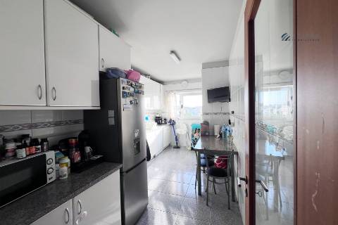 Apartamento T2 com Exposição Solar Nascente/Poente - Moreira da Maia