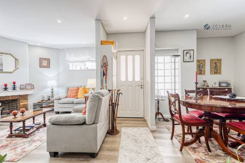 Andar Moradia T2 Venda em Matosinhos e Leça da Palmeira,Matosinhos