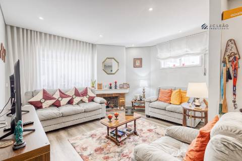 Andar Moradia T2 Venda em Matosinhos e Leça da Palmeira,Matosinhos