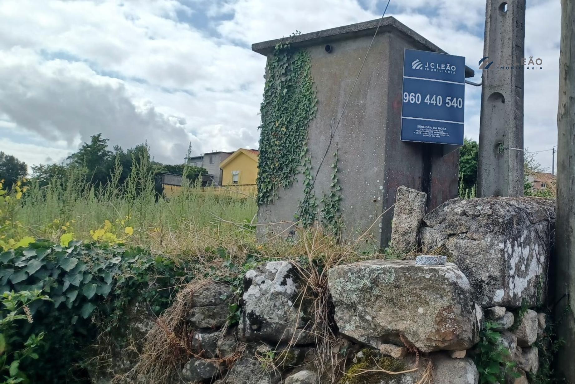 Terreno em Custóias