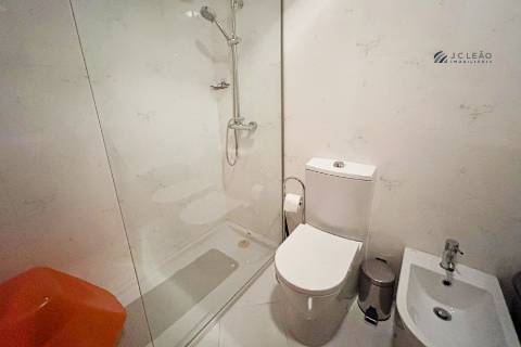 Apartamento T2 em Custóias