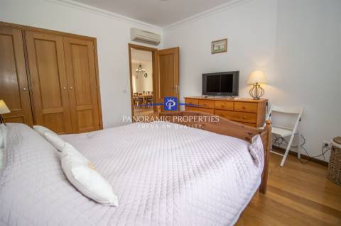 Moradia com 4 quartos perto da Praia do Carvoeiro