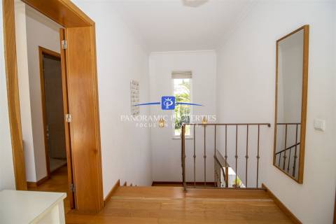 Moradia com 4 quartos perto da Praia do Carvoeiro