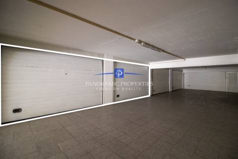 Moradia em Banda T3 a uma curta distância da Praia Nossa Srª da Rocha