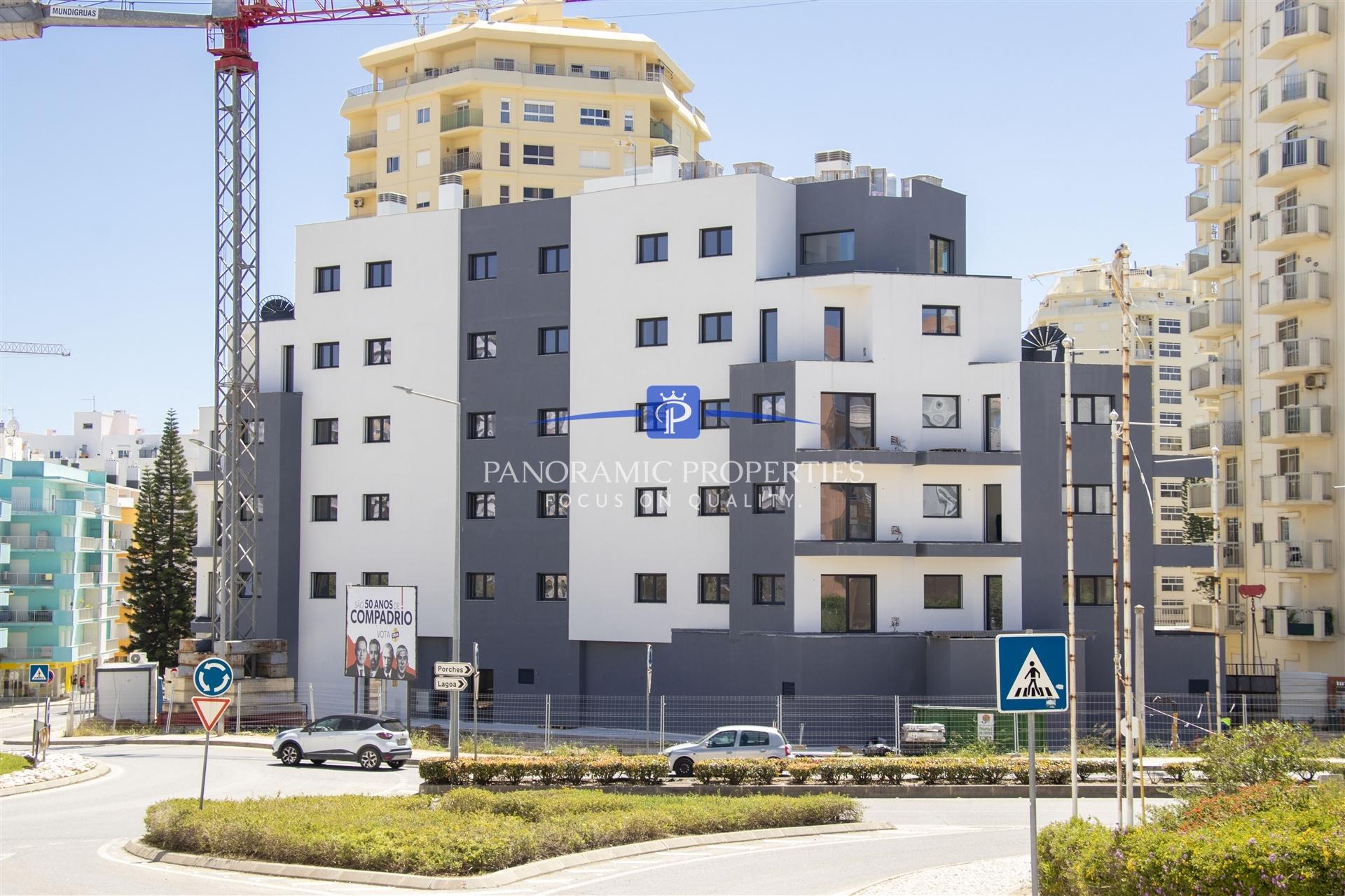 Luxuosos e modernos apartamentos T3 em construção
