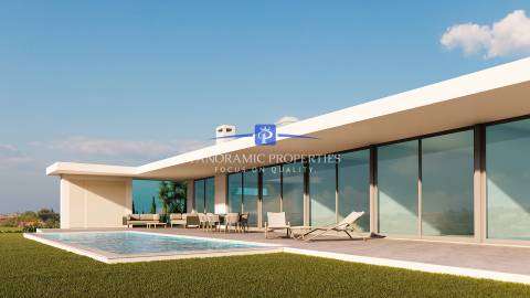 Lote urbano com licença de construção e projecto em localização perfeita com alguma vista mar,