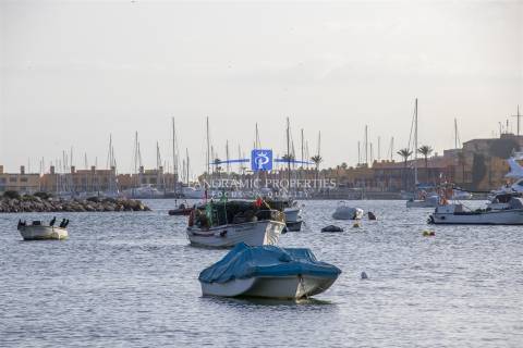 Terreno único para venda em Ferragudo - Ideal para a casa dos seus sonhos