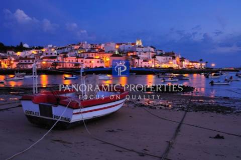 Terreno único para venda em Ferragudo - Ideal para a casa dos seus sonhos