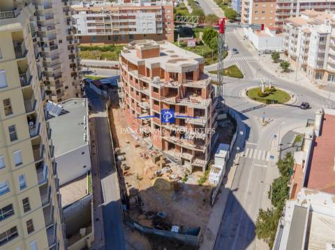 Fabulosos apartamentos penthouse de 4 quartos em construção