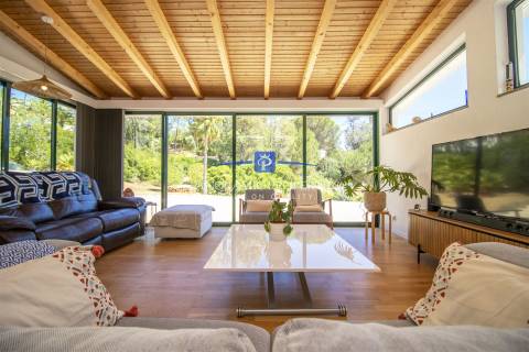 Atraente moradia T2 + 2 recentemente renovada