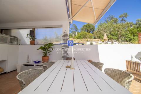 Atraente moradia T2 + 2 recentemente renovada