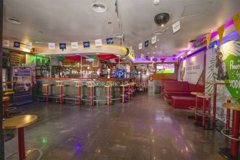 Bar para Venda no centro de Carvoeiro