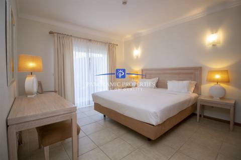 EXCLUSIVO! Apartamento de luxo com 2 quartos num resort de 5 estrelas perto de Carvoeiro.