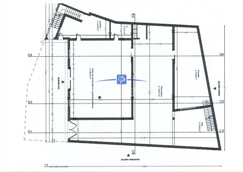 Moradia T3+, com Enorme Piso Inferior Renovado para Atividades Polivalentes, Lagos