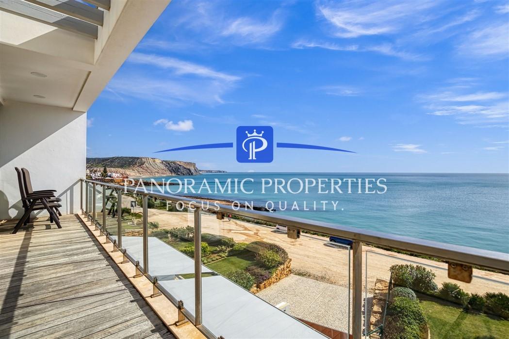 Moradia T3 + 1 com vistas deslumbrantes para o Oceano - Praia da Luz